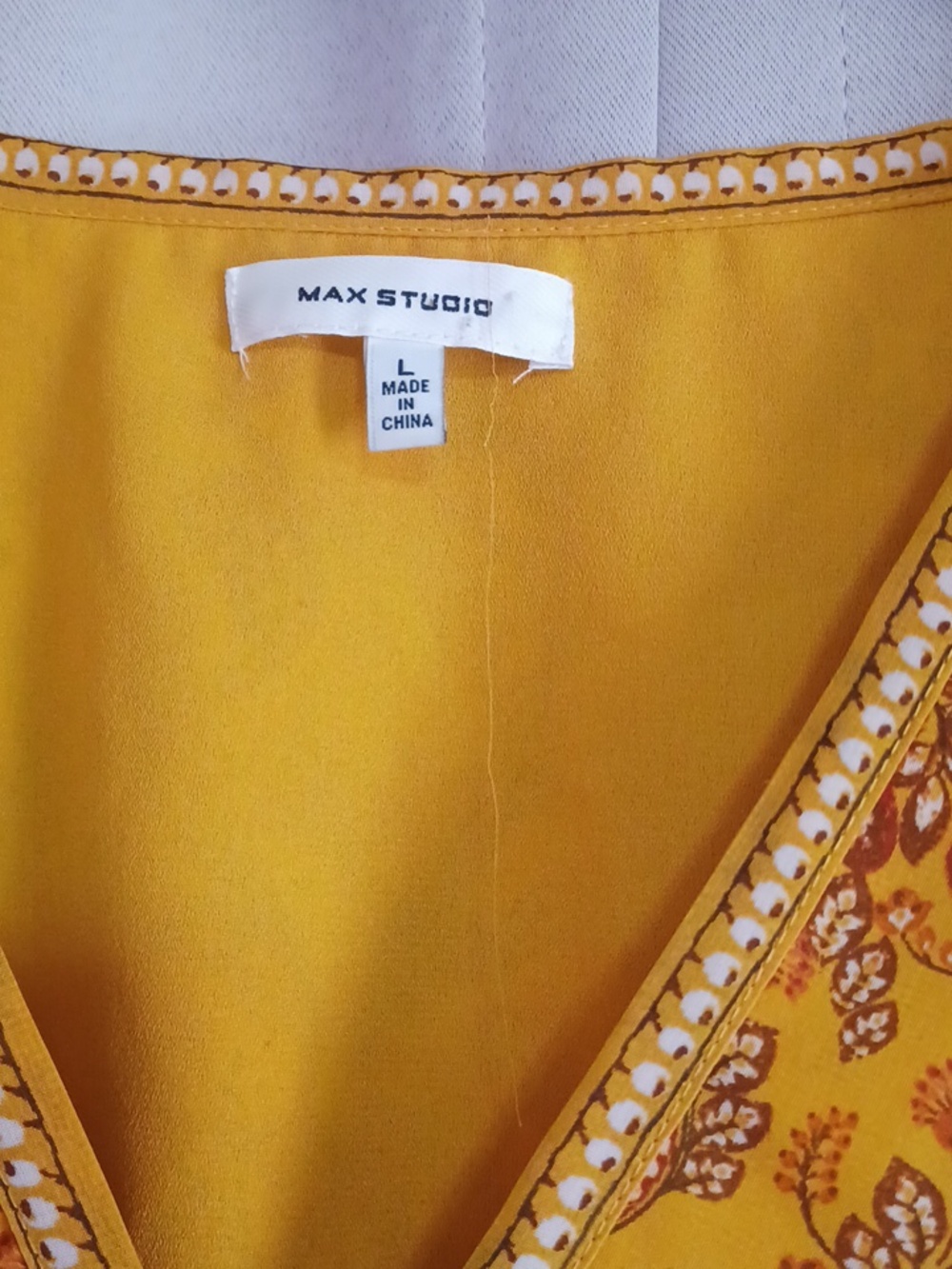 Max Studio Smocked Waist Mini Dress Balloon Sleeves V-Neck Mustard Boho Size L - Picture 2 of 15